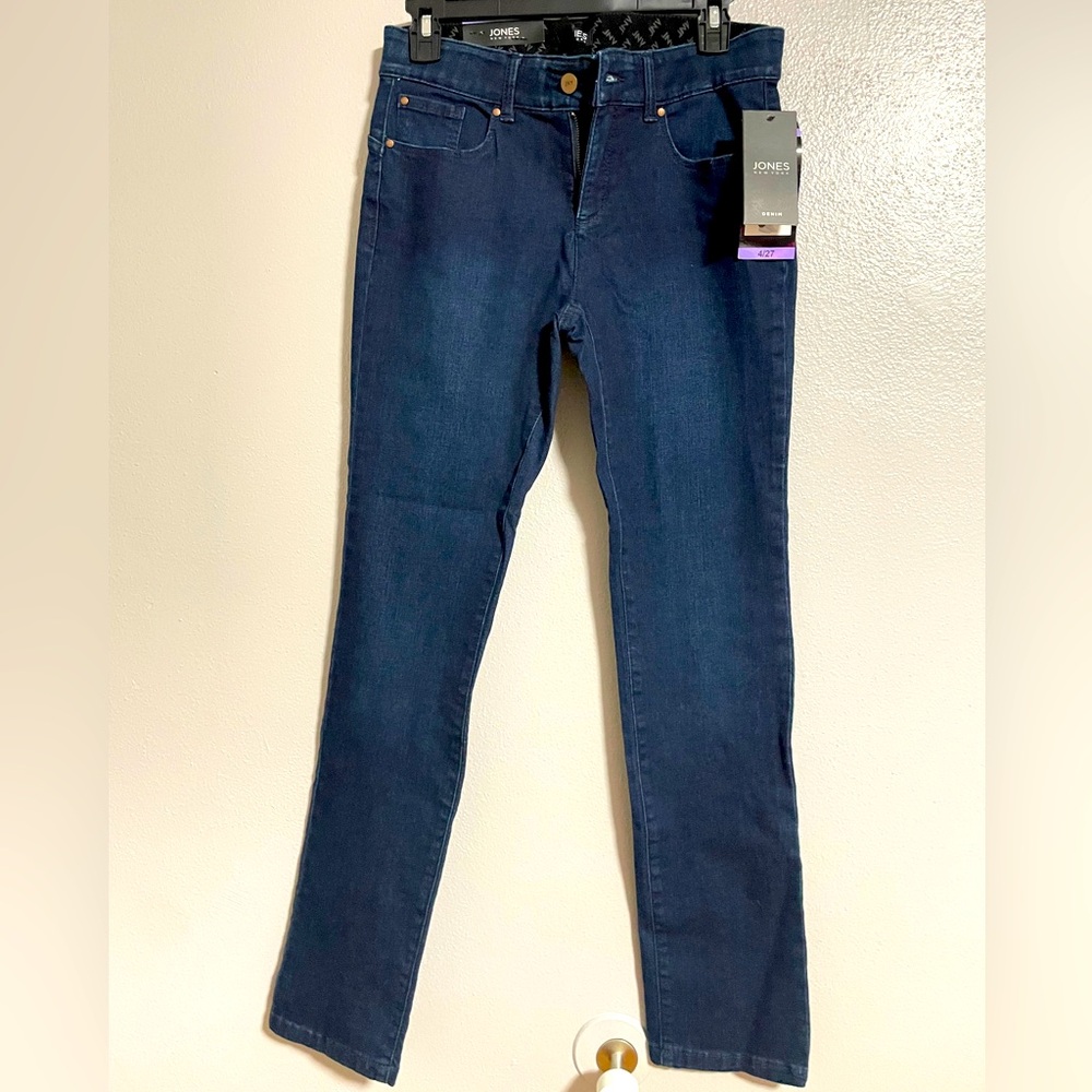 JONES NEW YORK SLIM JEANS BLUE indigo SIZE 4 LIFTS AND SHAPES NO GAP